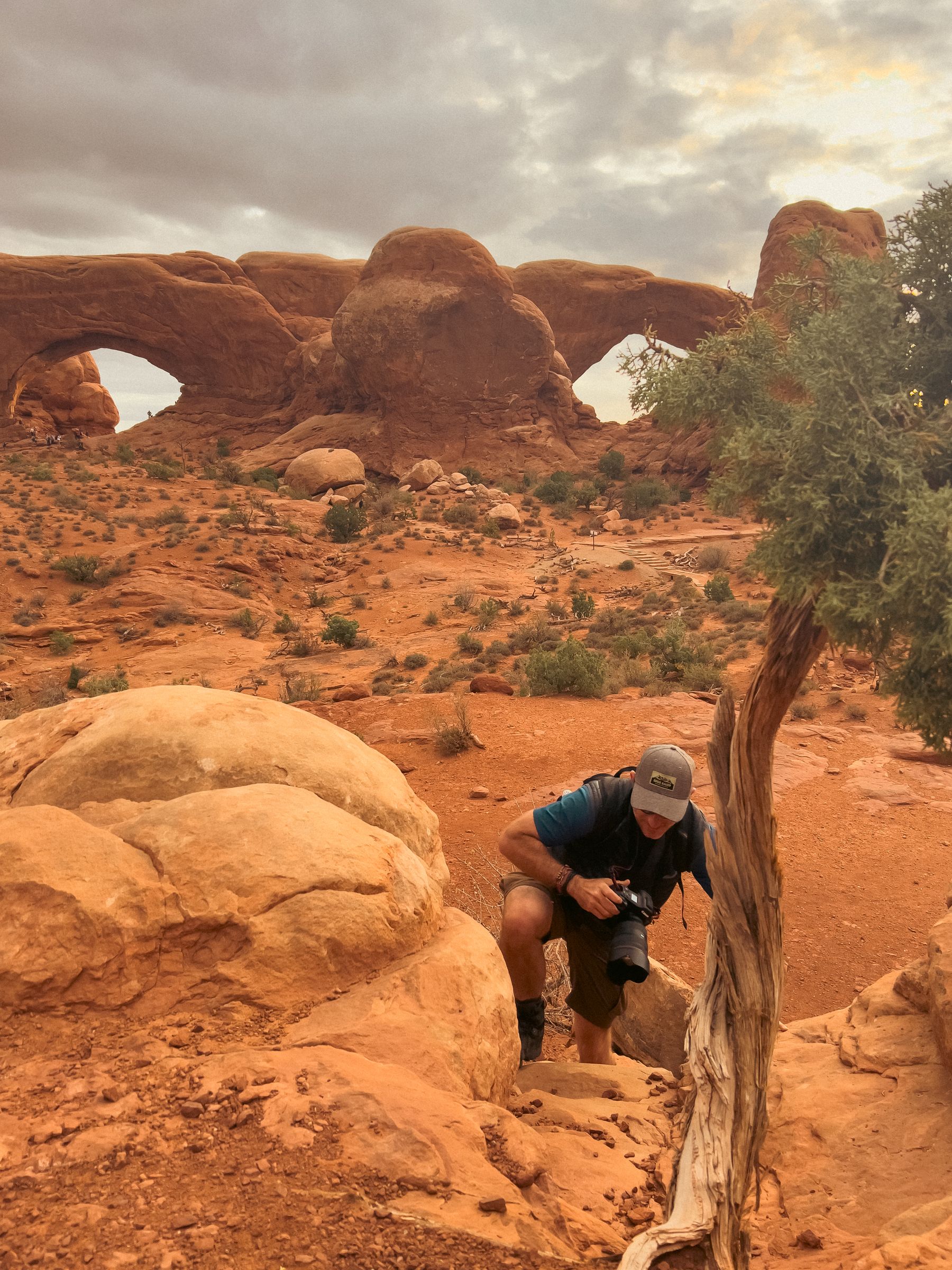 Ryan Climbs Rocks with Camera
